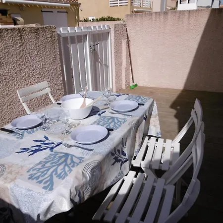 T2 Mezzanine 5 Pers, Clim, Terrasse, Parking, Proche Et Commerces - Fr-1-795-16 Villa Fleury (Aude)